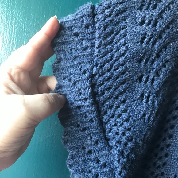 Short Sleeve Sweater - Picture 6 of 8